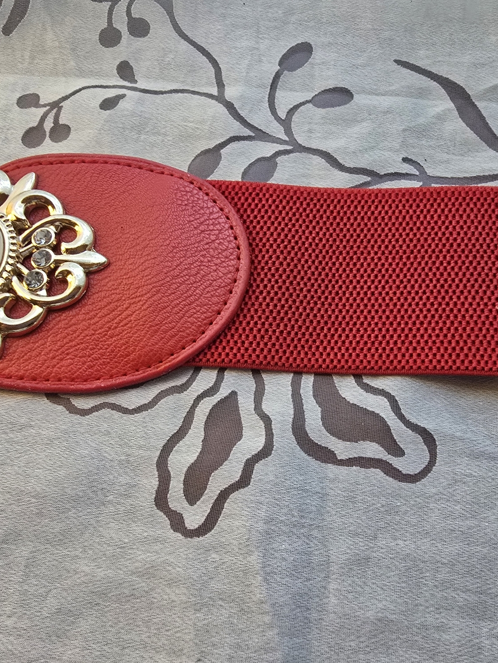 Red Elastic Waist Belt with Gold Floral Accent